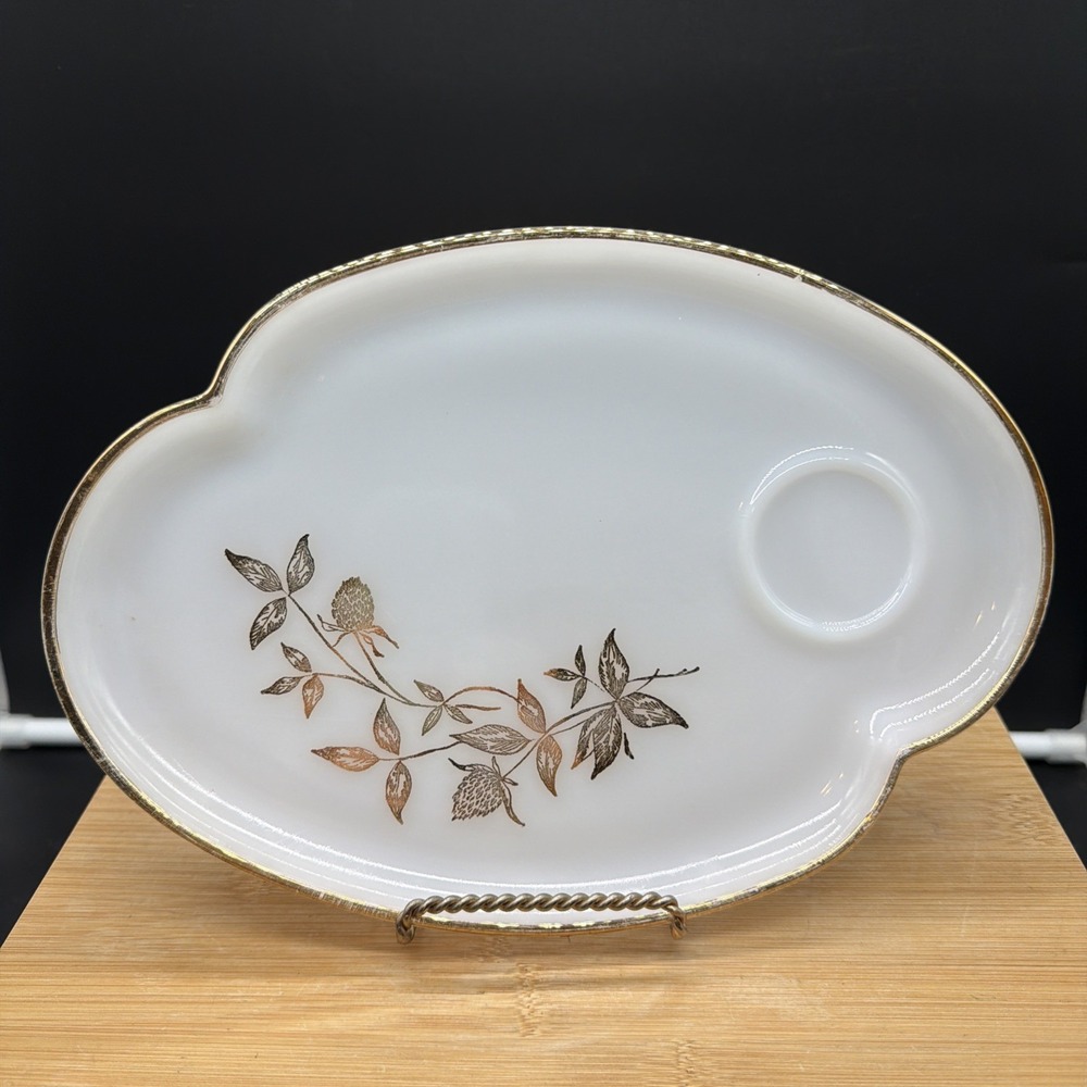 Federal Glass Patio Sandwich Snack Tray Vtg Gold Clover Pattern Golden Glory